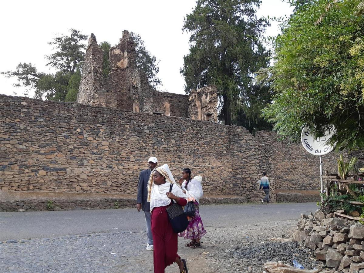 Lodge Du Chateau Gondar Bagian luar foto