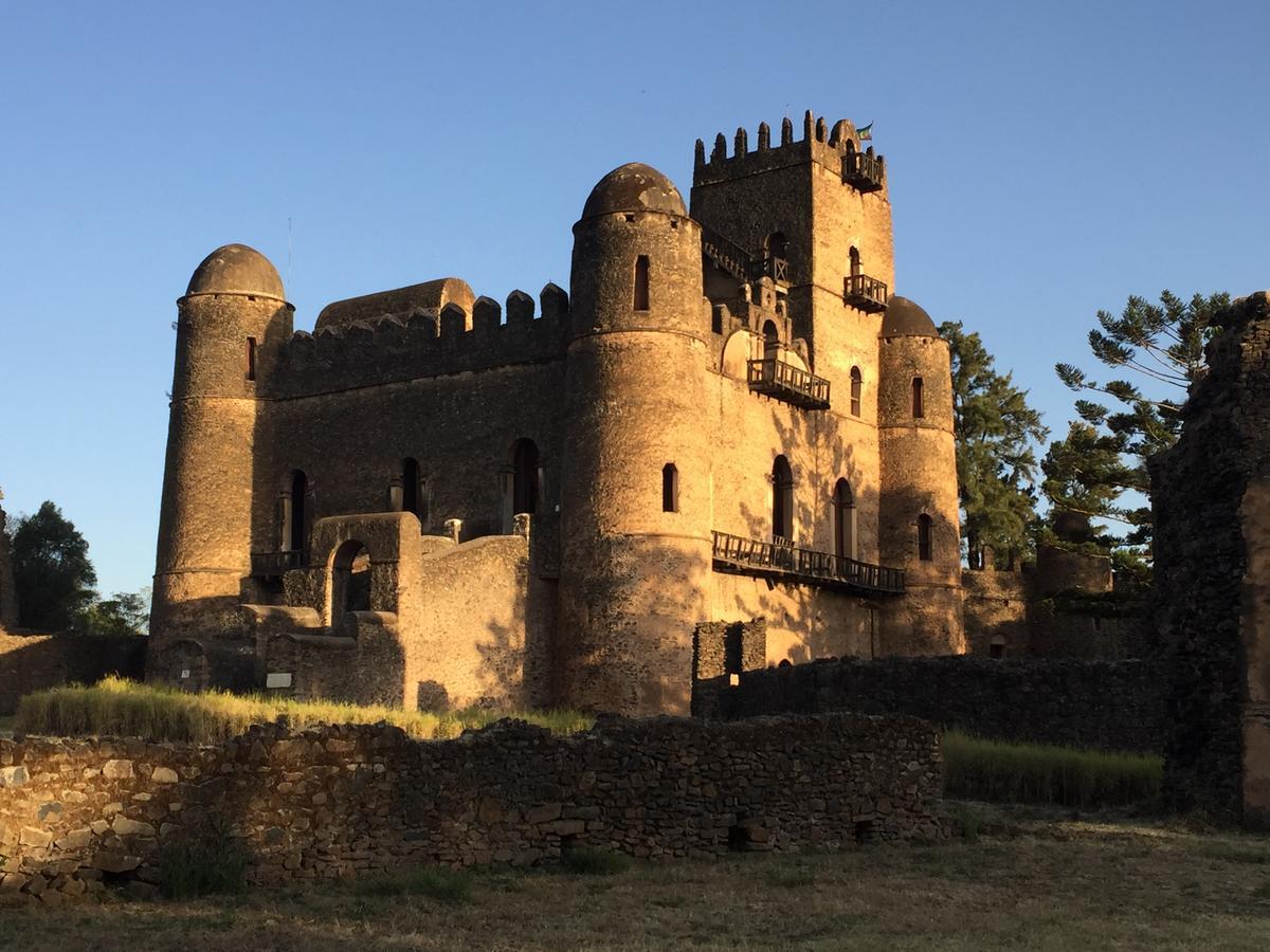 Lodge Du Chateau Gondar Bagian luar foto